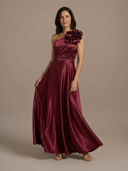 Vestido Satinado con Flor en el Hombro