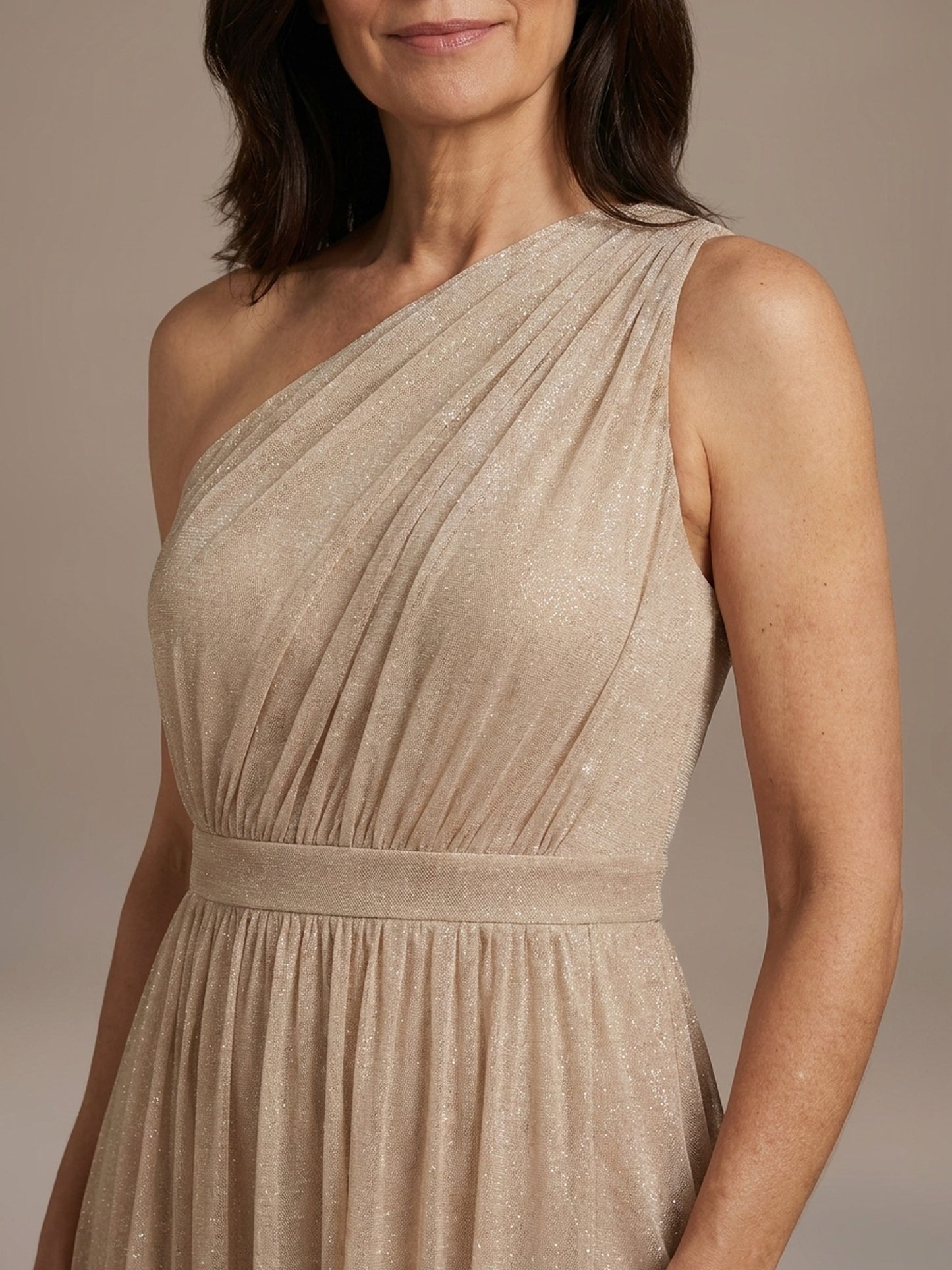 Vestido Largo Asimétrico con Brillo