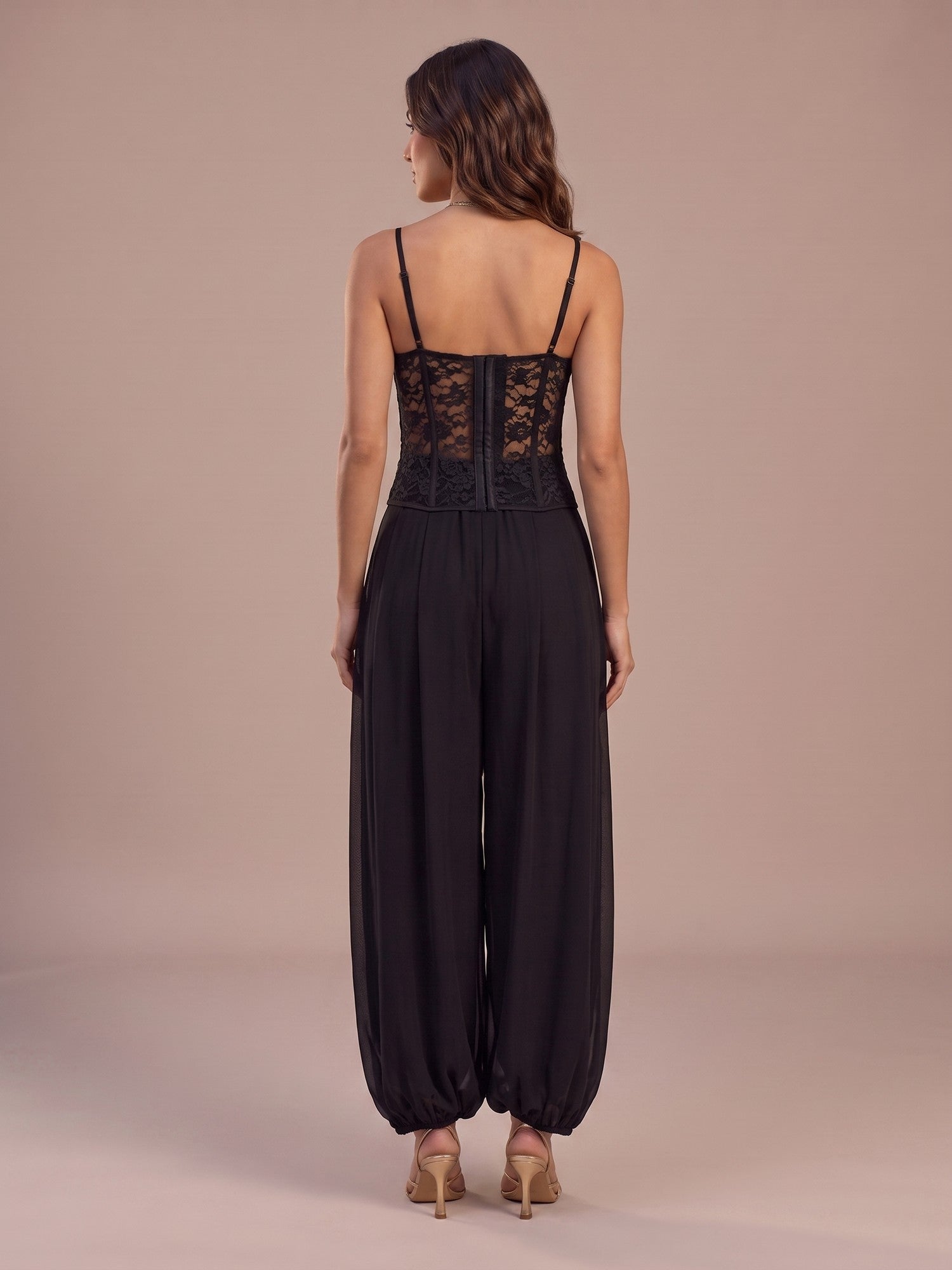 Valentina | Conjunto de Encaje y Pantalón Bombacho