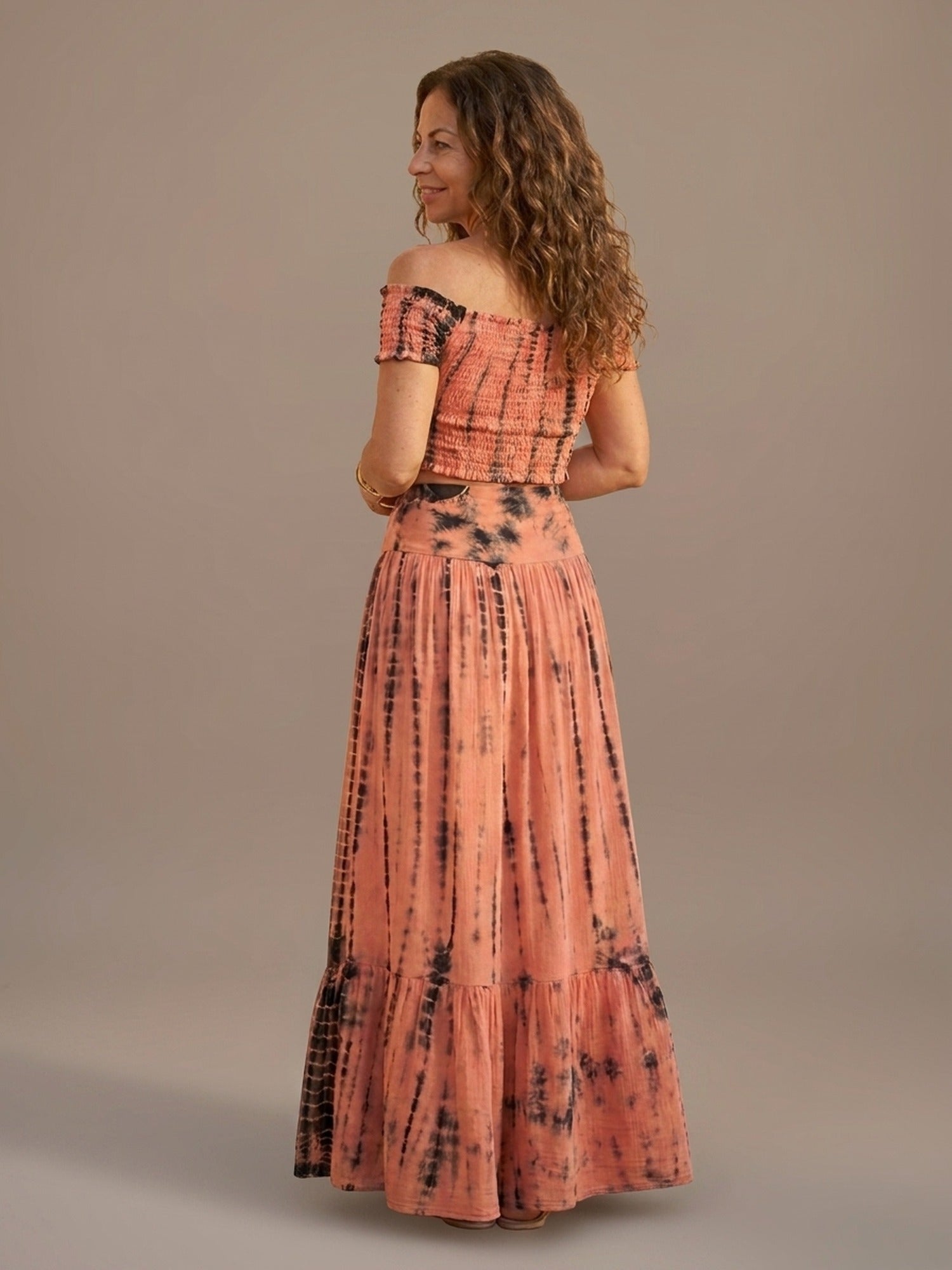 Conjunto de Top y Falda Larga Tie-Dye - Coral Tie-Dye