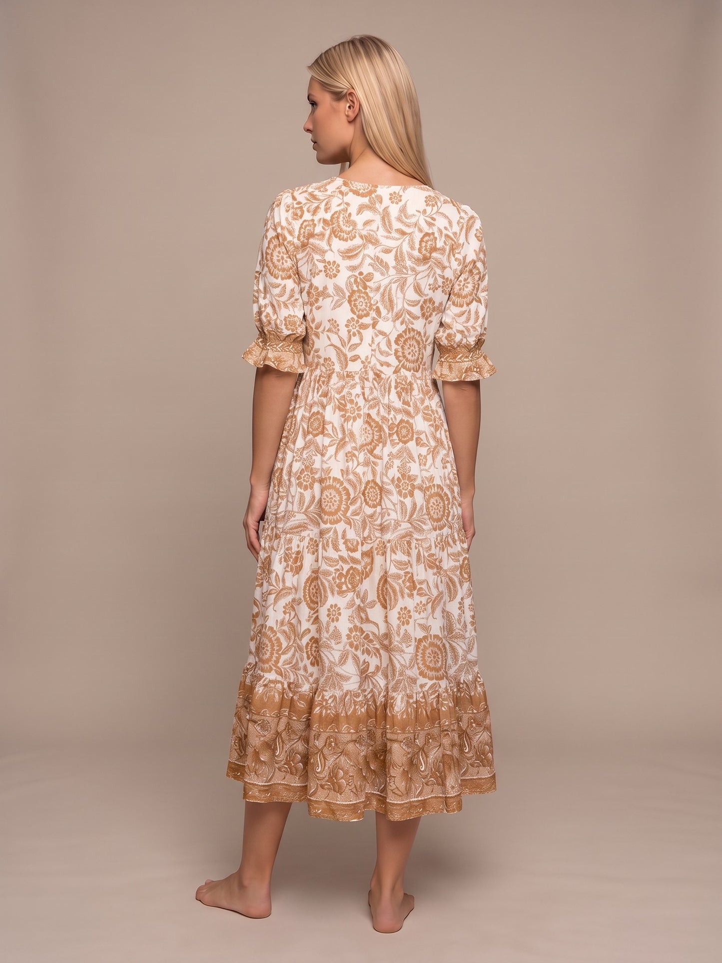 Manoli | Vestido Midi Floral con Cuello en V - Naranja